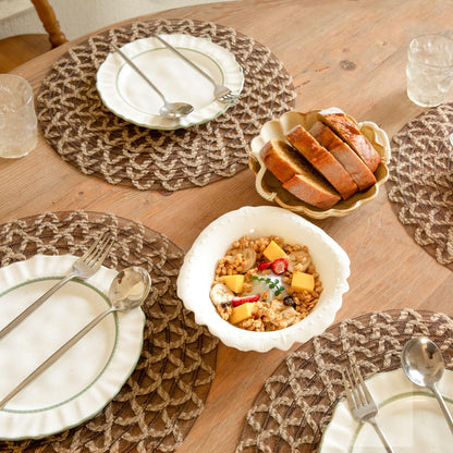 Noctiflorous Round Burlap Placemats Set of 6 Jute Rustic Place Mats for Dining Table Heat Resistant Natural Farmhouse Table Mats Decor (Jute Mesh, 6)