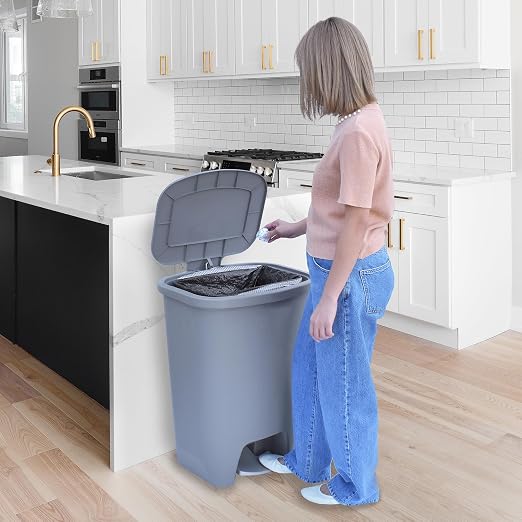 Glad 20 Gallon Trash Can with Clorox Odor Protection | Plastic Kitchen Waste Bin | Hands Free with Step On Foot Pedal and Garbage Bag Rings, Grey
