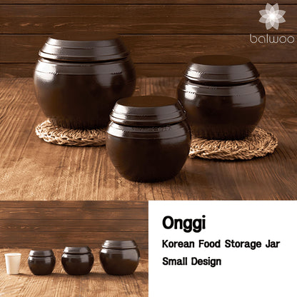 BALWOO Earthenware Onggi Korean Traditional Clay Jar Mini Ceramic Canister/Handmade Food Storage Container for Tea, Coffee Bean, Salt/Breathing Clay Pot Kimchi Fermentation Crock (2L(67.6oz))