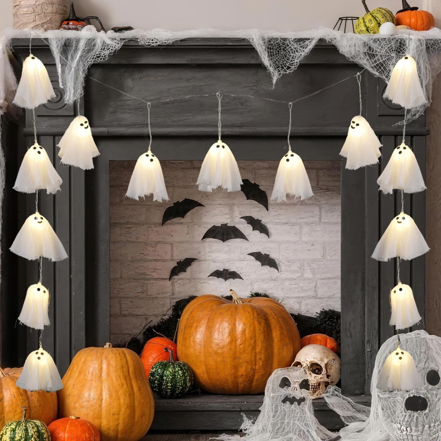 Retisee Halloween Ghost Decor 6.5ft Light up Ghost Garland 12pcs LED Spooky Ghosts String Lights Banner for Home Indoor Outdoor Fireplace Mantle Window Halloween Party Decorations