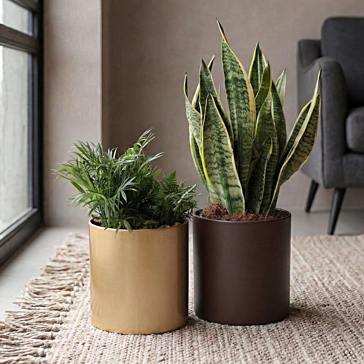 Rioneta Coffee Metal Plant Pot with Drainage Hole,7 Inch Mid Century Modern Small Pot Indoor Outdoor Planters for Succulents, Flowers & Home Decor Gift Window Living Room Bedroom