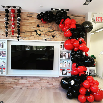 Froova Halloween Balloon Arch Kit Bloody Balloons Garland Black and Red Balloon with Horror Marble Latex Balloons for Scary Creepy Killer Night Ghost Spooky Vampire Birthday Baby Shower Party Decor