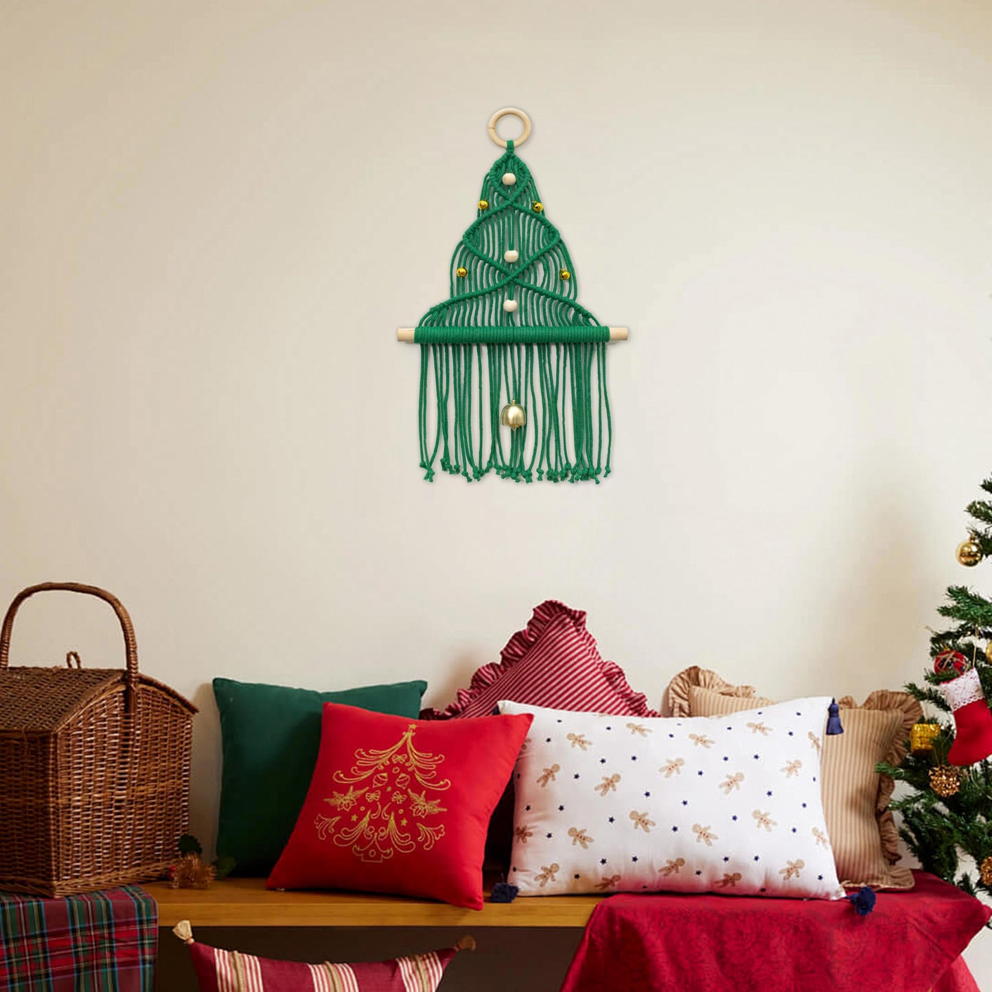 HVEST Green Macrame Christmas Tree Wall Hanging- Macrame Christmas Ornaments- Boho Xmas Gifts- Handmade Woven Tapestry for Bedroom Living Room Holiday Decorations, 16L X 10W