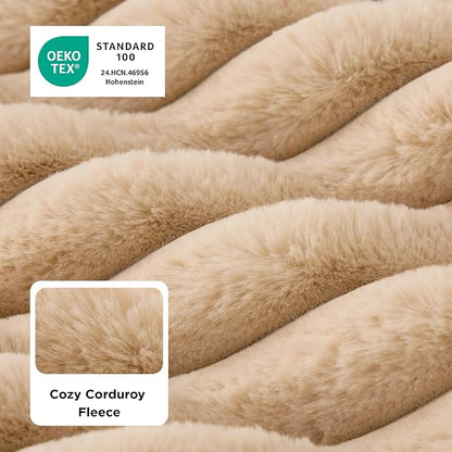 Bedsure ComfyFleece™ Fluffy Plush XXL Dog Bed Crate Pillow 47x29 SandyBeige | Aesthetic Crate Bed for Balanced Support Cute Chopped Foam Pad with Removable Washable Cover Non-Slip Waterproof Cozy Pet Mat