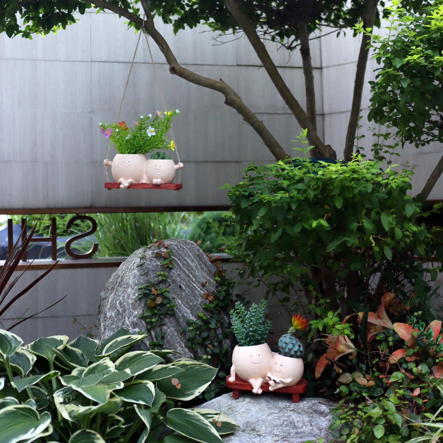 Dolkgy Hanging Planter Swinging Face Planters, Unique Head Flower Pots for Indoor Outdoor Plants, Cute Face Vase Funny Fence Wall Planter Succulent Pots