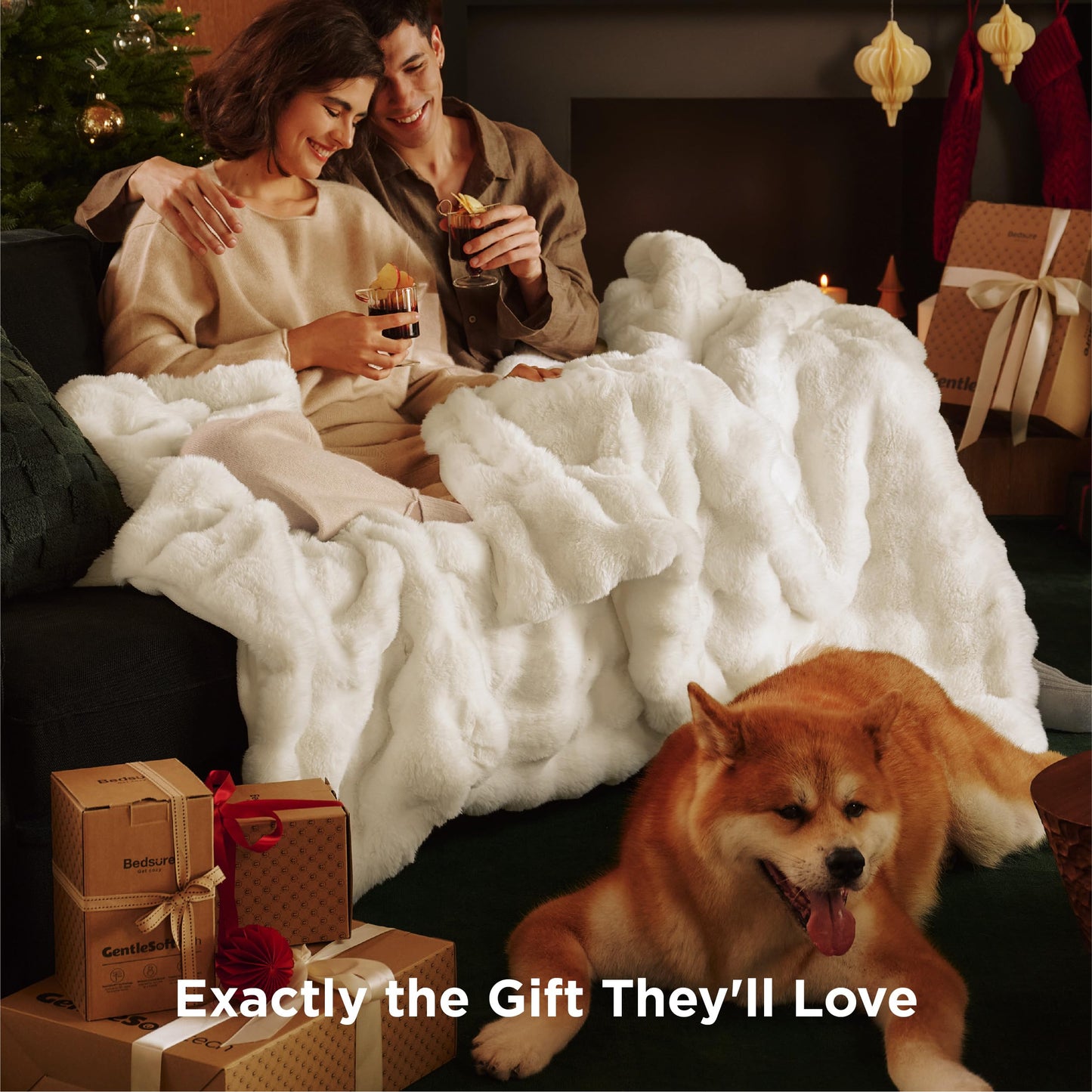 Bedsure GentleSoft Fluffy Faux Fur Throw Blanket for Couch, Soft Fuzzy Fleece Blankets & Throws, Cream Bed Decor Cozy Gifts for Women Teen Girls, Minky Thick Warm Plush Gifts for Birthday, Anniversary