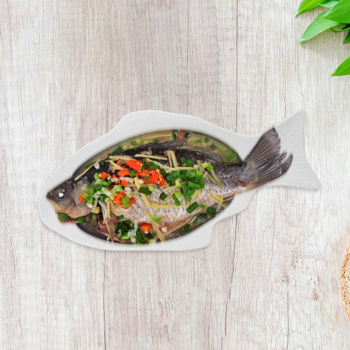 DOITOOL Fish Plate White Ceramic Serving Platter Fish Shaped Serving Dish Appetizer Serving Tray Platter Food Tray Party Platter for Fruit Cheese (13"L x 7.3"W)