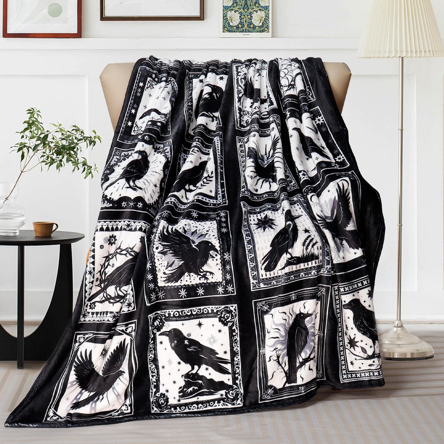 Bird Blanket Halloween Black Gothic Throw Blanket Ultra Soft Retro Hummingbird Blankets Raven Crow Throw Bird Lover Gift Bed Cover Cozy Flannel Fuzzy Plush Couch Cover for Sofa 50" X 60"