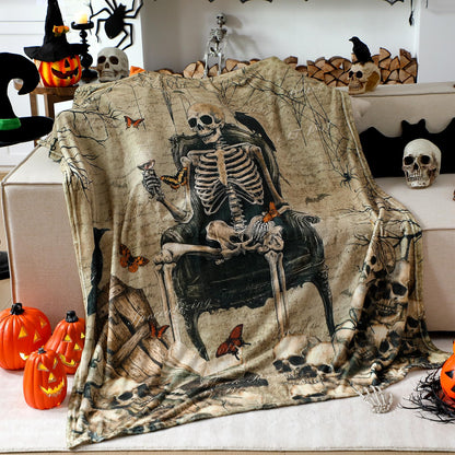 Breling Gothic Throw Flannel Blanket Ghost Skeleton Cozy Fuzzy Warm Throw Blanket Gothic Punk Themed Print for Winter Couch Sofa Bed Home Decor 60"x50"