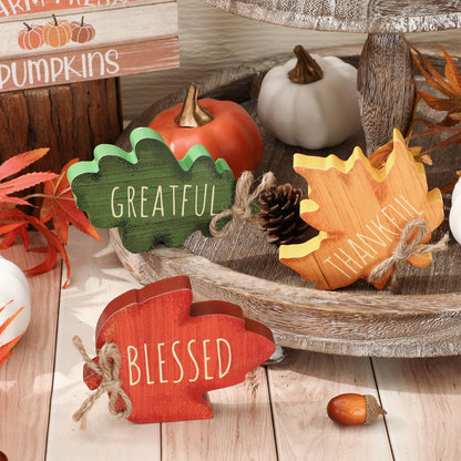FYSUIMU 3 Pcs Fall Leaves Wood Table Sign Maple Leaf Thankful Tiered Tray Decor Thanksgiving Table Centerpieces Blessed Grateful Wooden Blocks for Autumn Home School Office Desk Decor