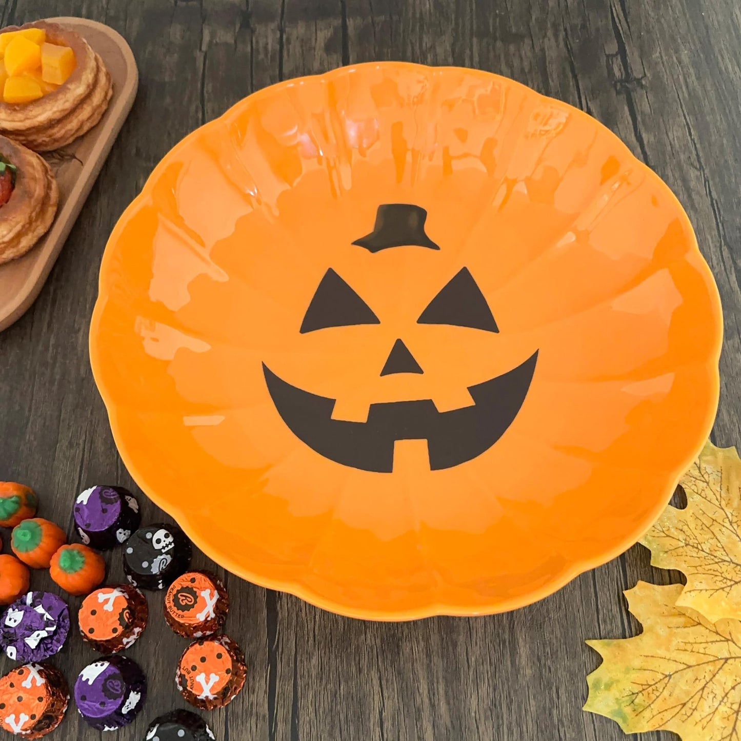 UPware Halloween Pumpkin Melamine Serving Bowl, Mixing Bowl, for Charcuterie, Food, Salad, and Snack, BPA-Free, Dishwasher Safe, Shatter-Proof, Orange, 11 Inch