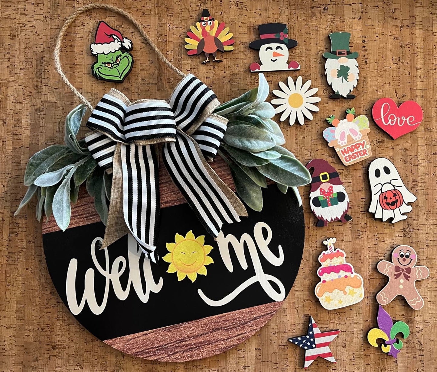 Interchangeable Welcome Sign for Front Door, 12" Rustic Wood Wreath with 14 Seasonal Icons, Year-Round Porch Decor & Housewarming Gift