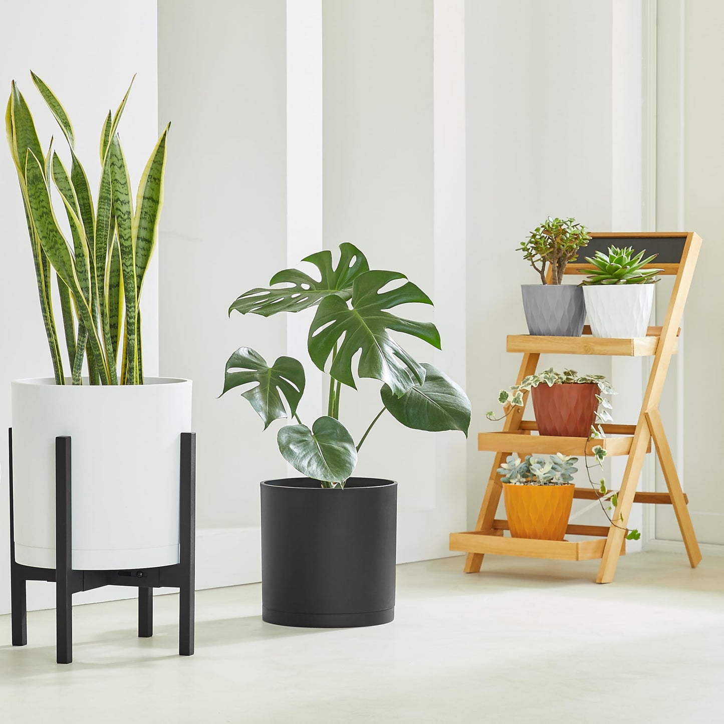 FaithLand 12-Inch Large Modern Cylinder Planter, Thick-Walled Plastic Plant Pot with Drainage Holes and Detachable Saucer, Matte Black, Ideal for Indoor & Outdoor Plants Flowers