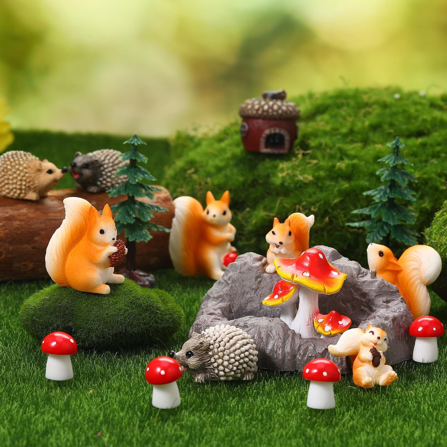GGSTDDUP Fairy Garden Accessories, 34 Pieces Resin Squirrel Figures Miniature Garden Ornaments Hedgehog Mushroom Animal Kit for Outdoor DIY Terrarium Potted Plants Dollhouse Desk Decor