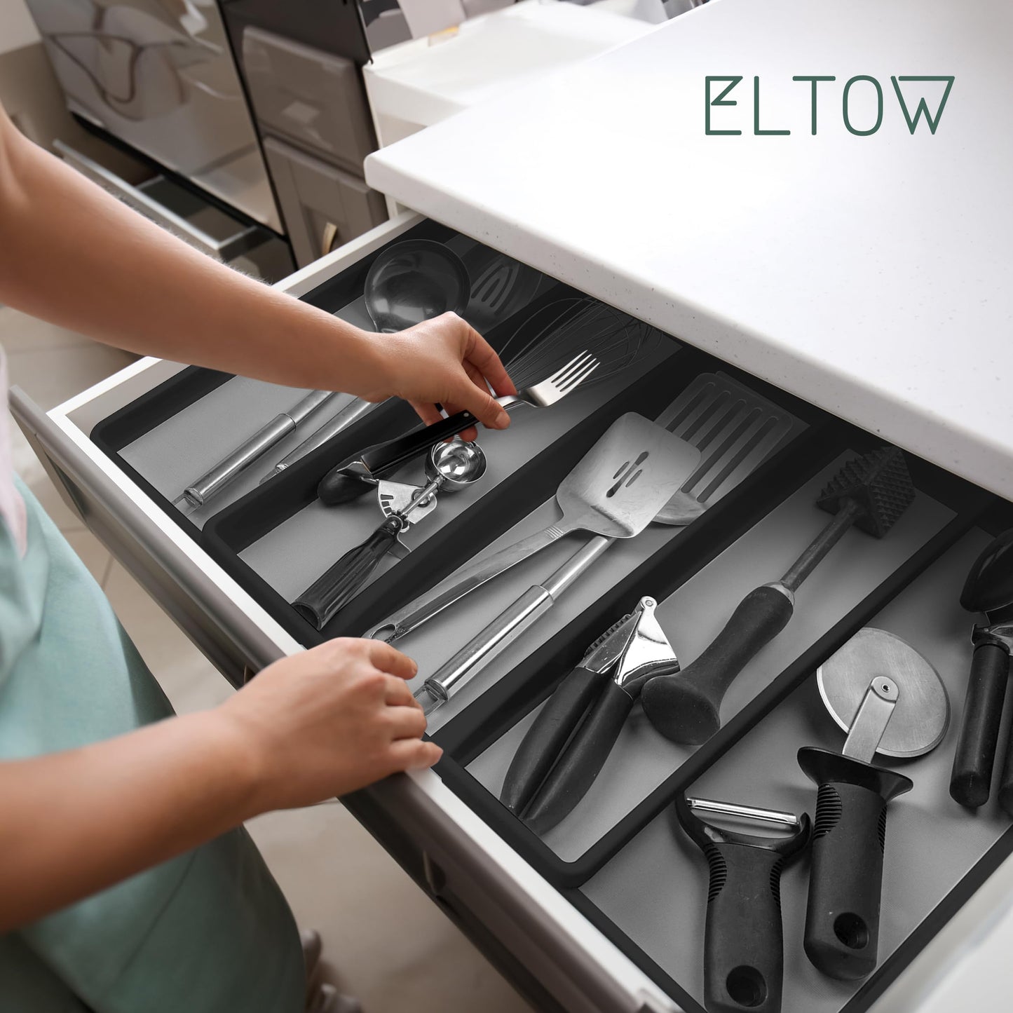 ELTOW Large Expandable Silverware Drawer Organizer, 8 Compartment Non-Slip & Adjustable Silverware Organizer for Drawer, Kitchen Organization for Utensils, Cutlery, Silverware Tray (Black)