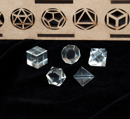 Crocon Clear Quartz 5 Pcs Platonic Sacred Stones Geometry Set for Chakra Stone Balancing Reiki Healing Spiritual Good Luck Home Office Decor Size: 15-20 mm