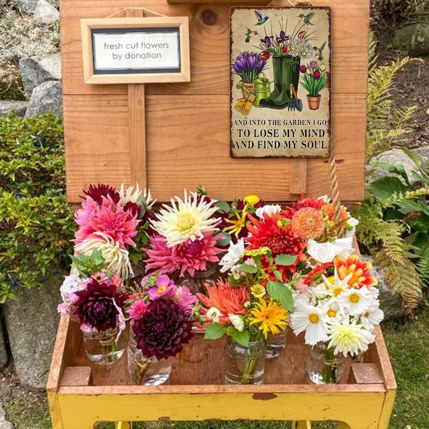 Garden Metal Signs Outdoor Flowers Tin Sign And Into The Garden I Go To Lose My Mind And Find My Soul Decor for Gardening Gifts Yard Art 8x12 Inch