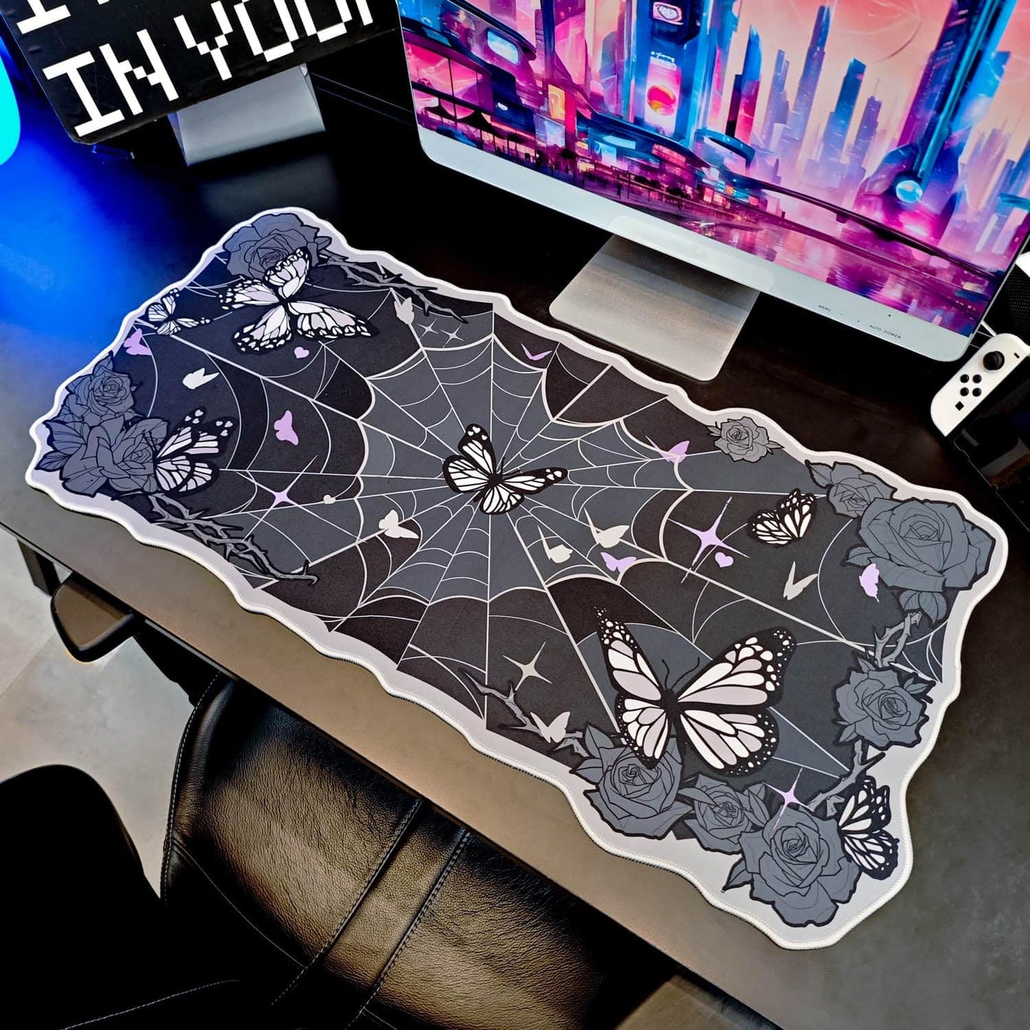 BelugaDesign Butterfly Desk Pad | Rose Spider Web Kawaii Cute Keyboard Gaming PC Laptop Mat | Large Spooky Halloween Witch Gothic Mousepad | Rubber Non-Slip Machine Washable Desk Blotter Protector