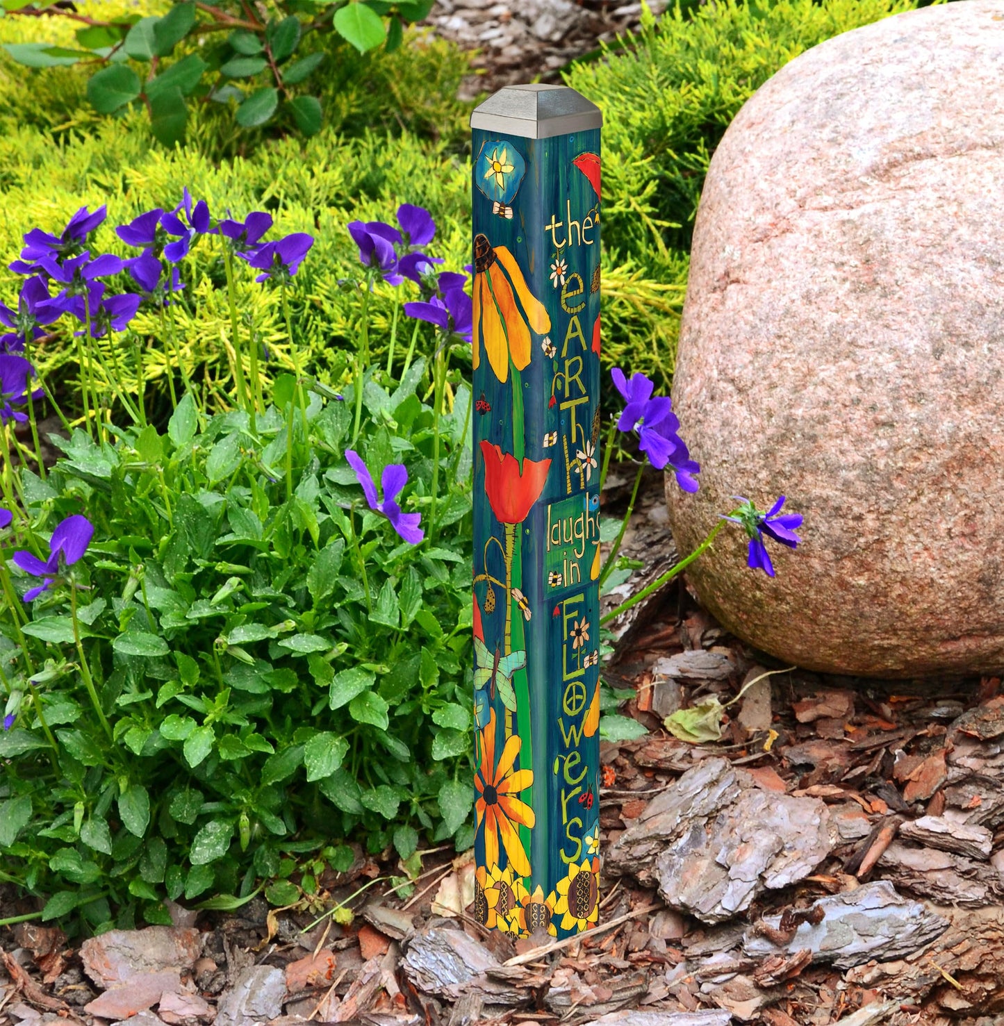Studio M Art Pole, PVC Weather Resistant Pole with Vinyl Bowl 16 inches Tall Outdoor Decoration for Gardens, Patios, Yards, Landscaping and Birding Accessories, Earth Laughs in Flowers
