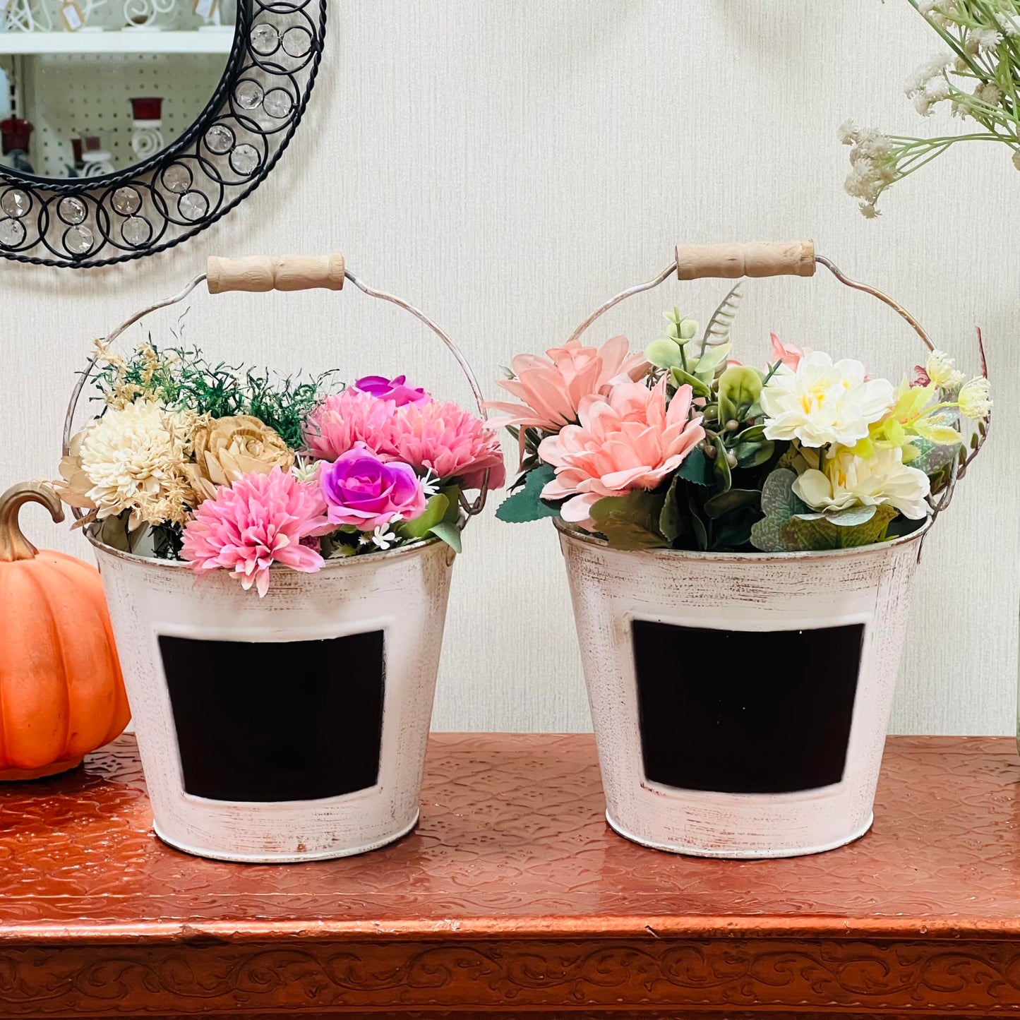 Hosley Set of 2 White Metal Pail with Chalkboard and Plastic Liner 7" Dia x 6" H. Ideal Gift for Floral Arrangements Wedding House Warming Floral Planter DIY Craft Home Office Party Garden Patio