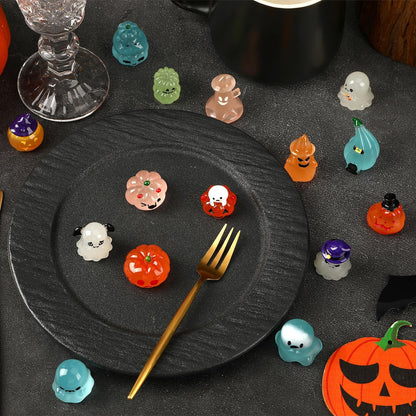 Jansun 45pcs Halloween Luminous Mini Resin Figurines, Glow in The Dark Pumpkin Ghosts Decorations for DIY Crafts Halloween Party Gifts Garden Dollhouse Decor Table Decoration(15 Style)
