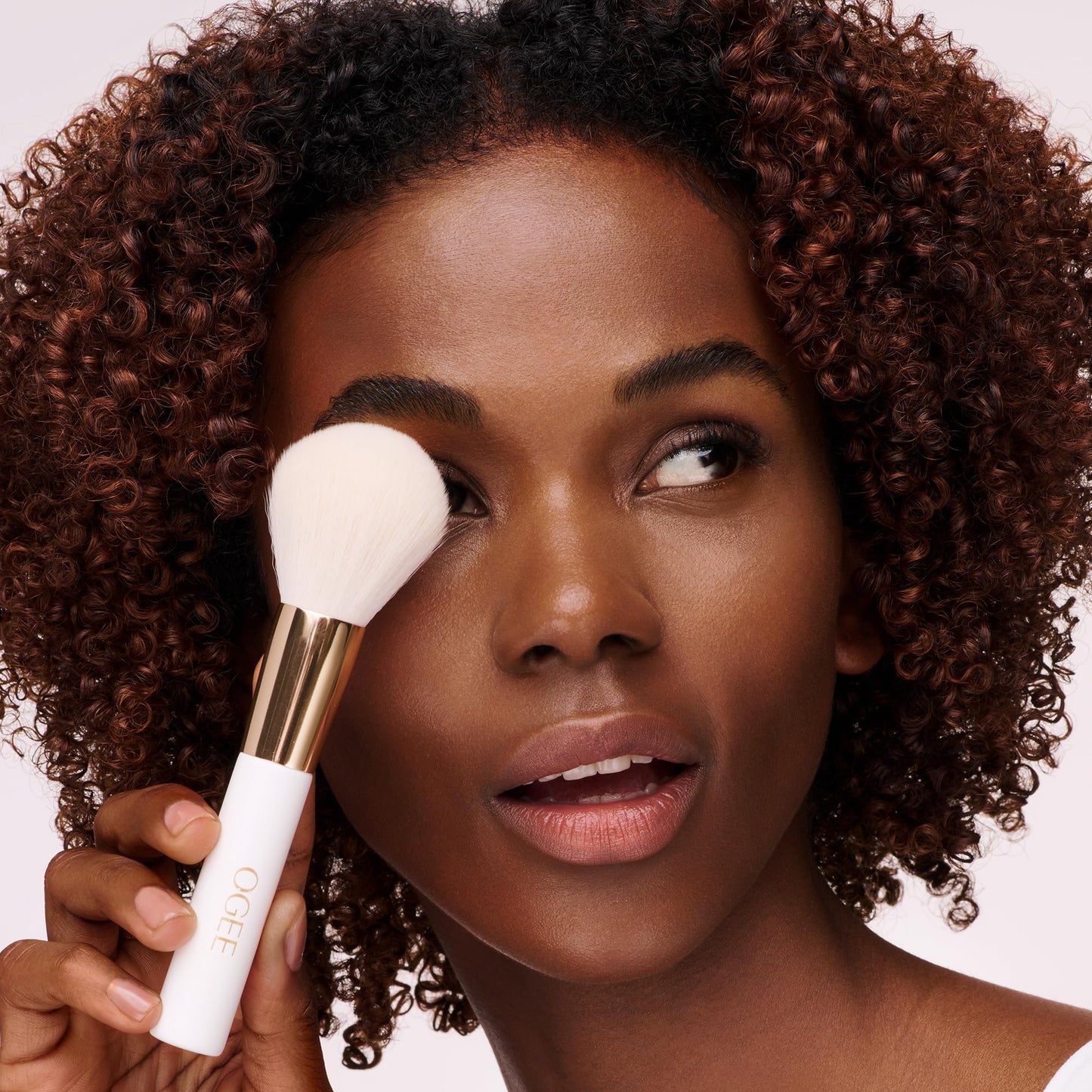 Ogee Blender Brush - Professional Quality Makeup Brush - Ultra-Soft Foundation Brush with Vegan Bristles for Flawless Makeup Application