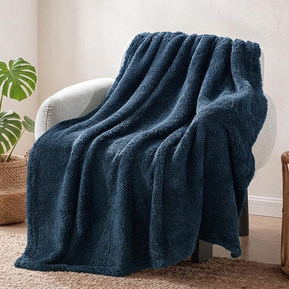 Exclusivo Mezcla Fleece Navy Blue Throw Blanket for Couch Sofa, Ultra Soft, Lightweight and Fluffy Blankets for Women, All Season, 50x60 Inches