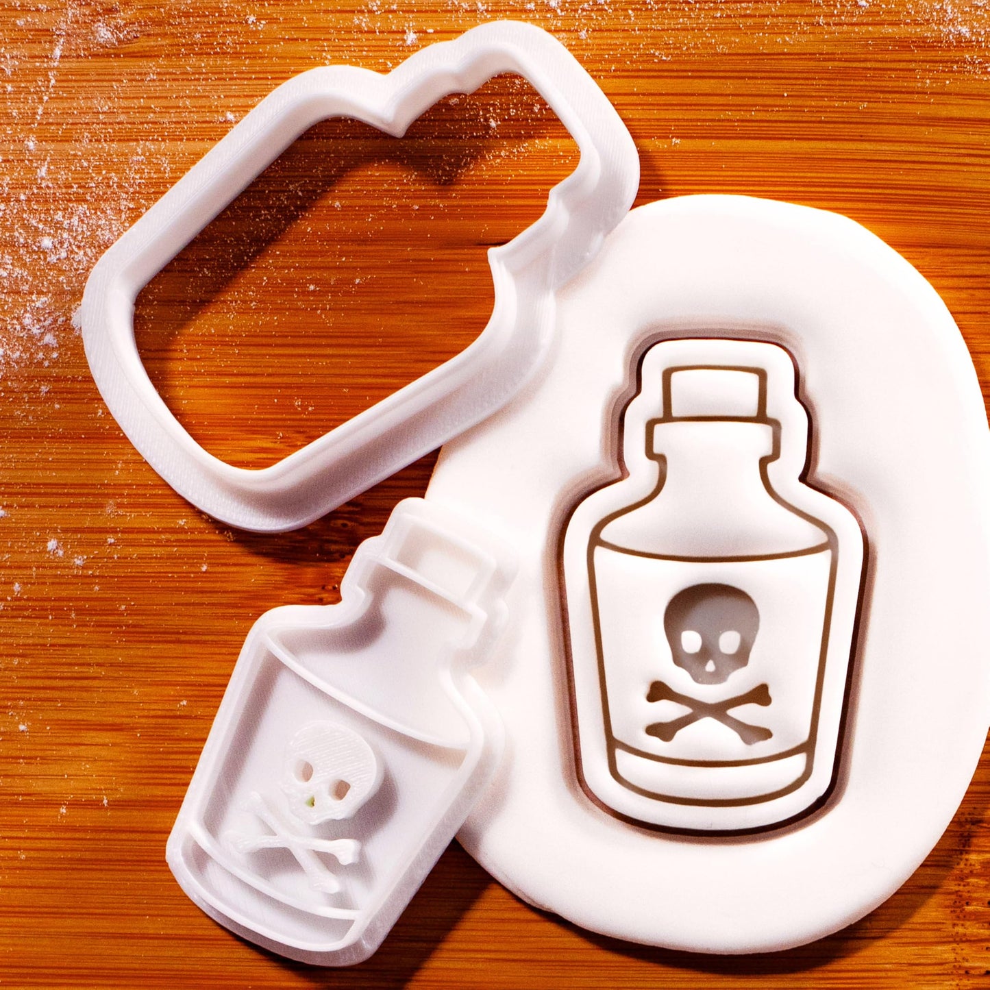 BAKERLOGY Poison Potion Mini Cookie Cutter and Stamp Set – Spooky Magic Bottle Fondant Embosser for Halloween Baking, Witchy Party, Gothic Cupcake Topper