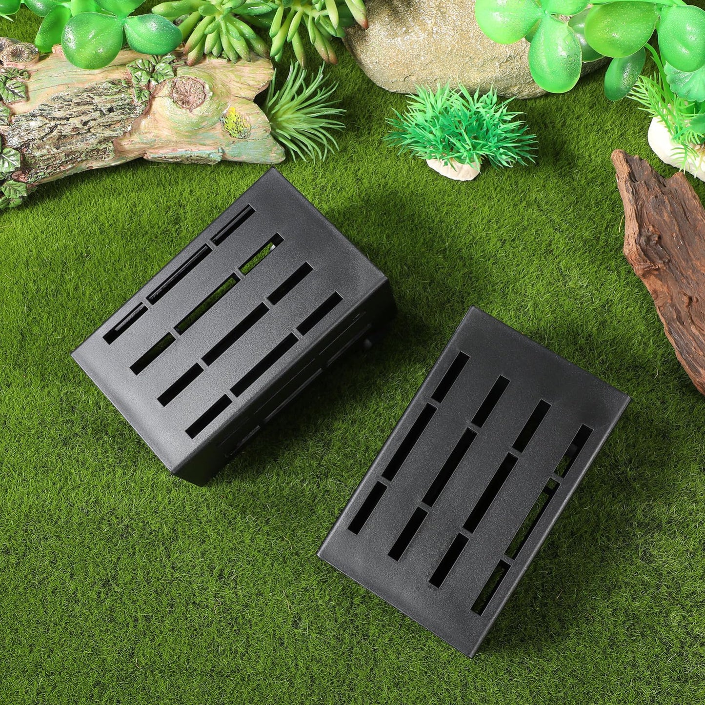 GANAZONO 10Pcs Aquarium Plant Holders Wall Hanging Fish Tank Planter Cups with Drainage Holes for Aquatic Plants 4.92X3.14X2.16In Space-Saving Aquatic Plant Basket for Fish Tank Decoration