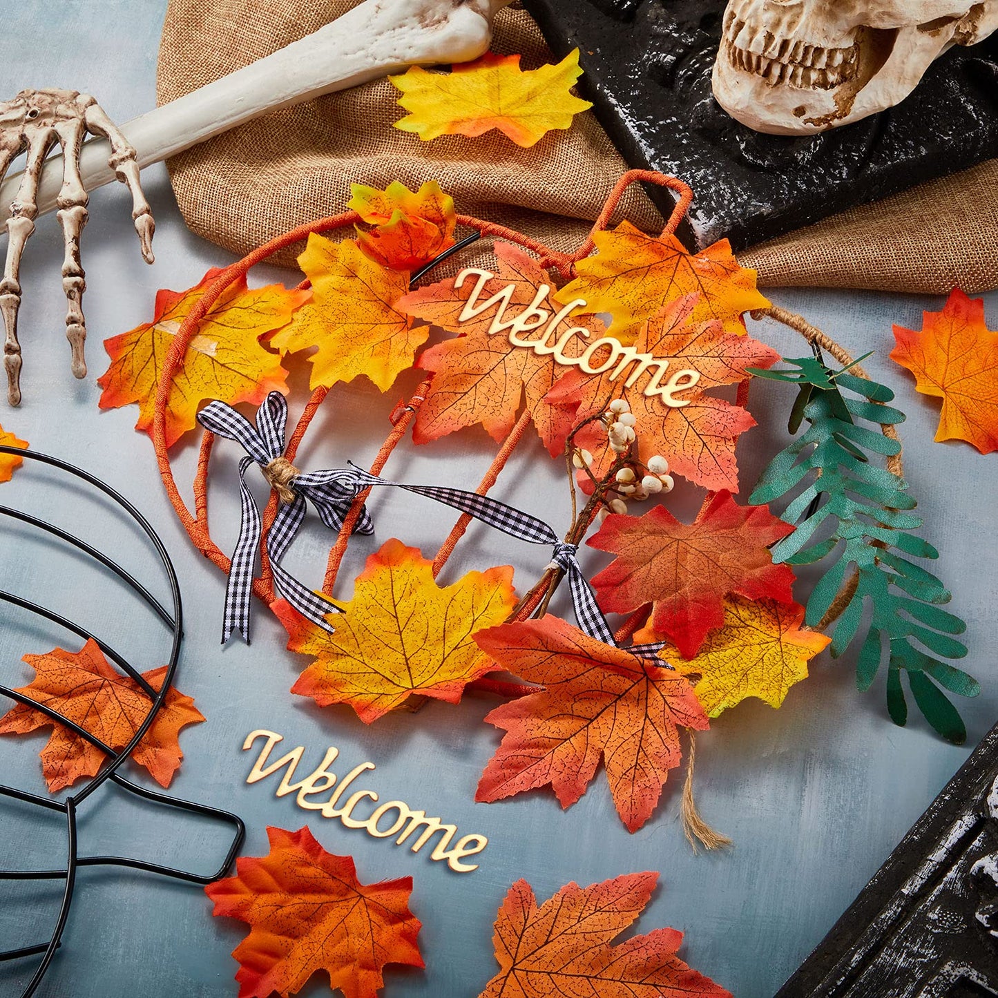 Halloween Pumpkin Wreath Frame Thanksgiving Pumpkin Frame Metal Wire Pumpkin Wreaths Frame Form Floral Fall Pumpkin Wreath with Welcome Sign for Halloween Craft Window Door Holiday Decoration