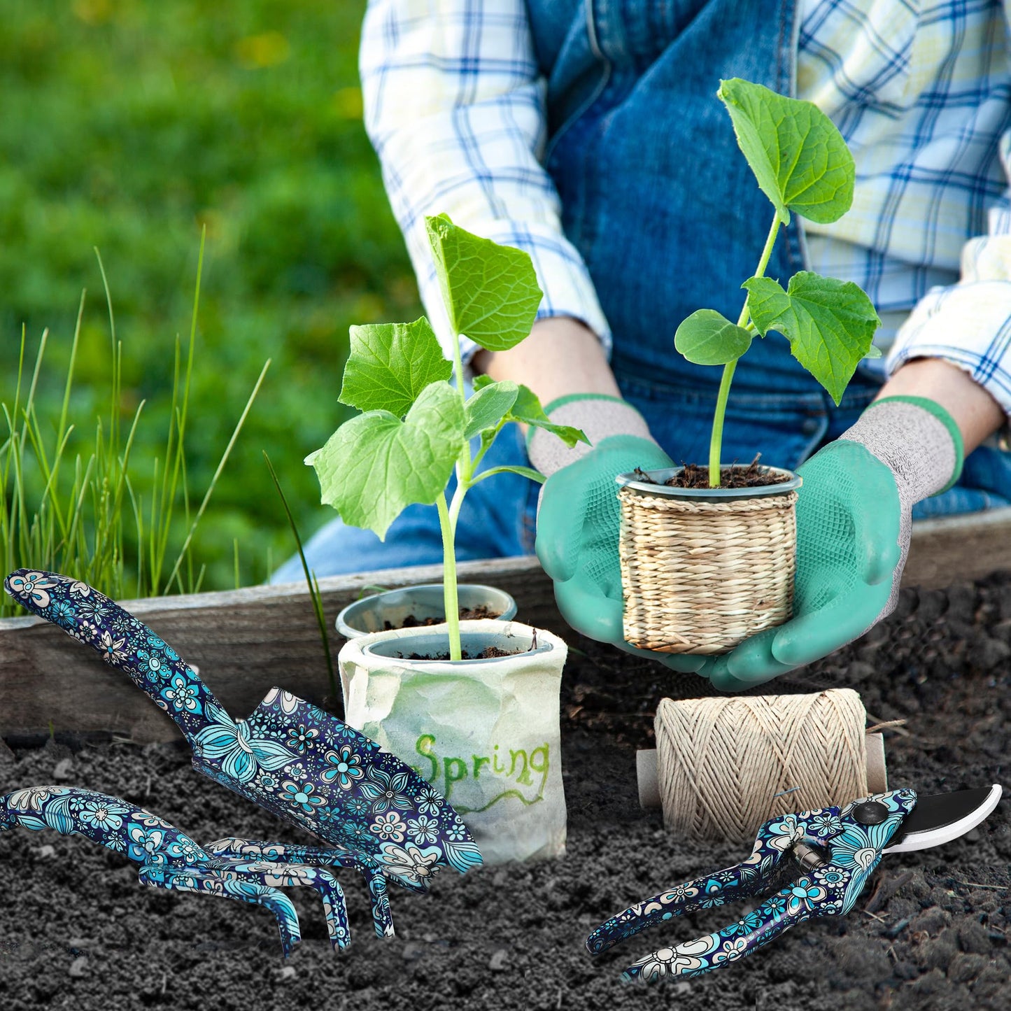 WORKPRO Aluminum Garden Tool Set, 4PCS Heavy Duty Hand Garden Tools with Box Include Trowel, Rake, Pruner, Garden Gloves, Blue Floral, Garden Gifts