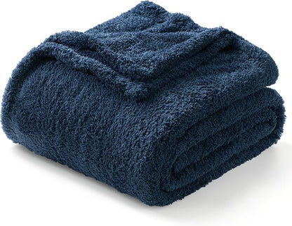 Exclusivo Mezcla Fleece King Size Bed Blanket, Ultra Soft, Lightweight and Fuzzy Navy Blue Blanket for Women, Home Decor, 90x104 Inches