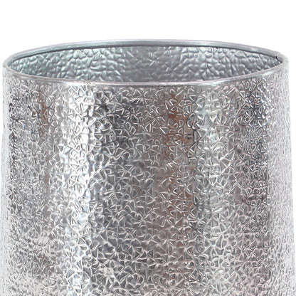 Deco 79 Aluminum Metal Indoor Outdoor Planter Large Planter Pot with Hammered Design, Set of 3 Planters 12", 16", 20"H, Silver