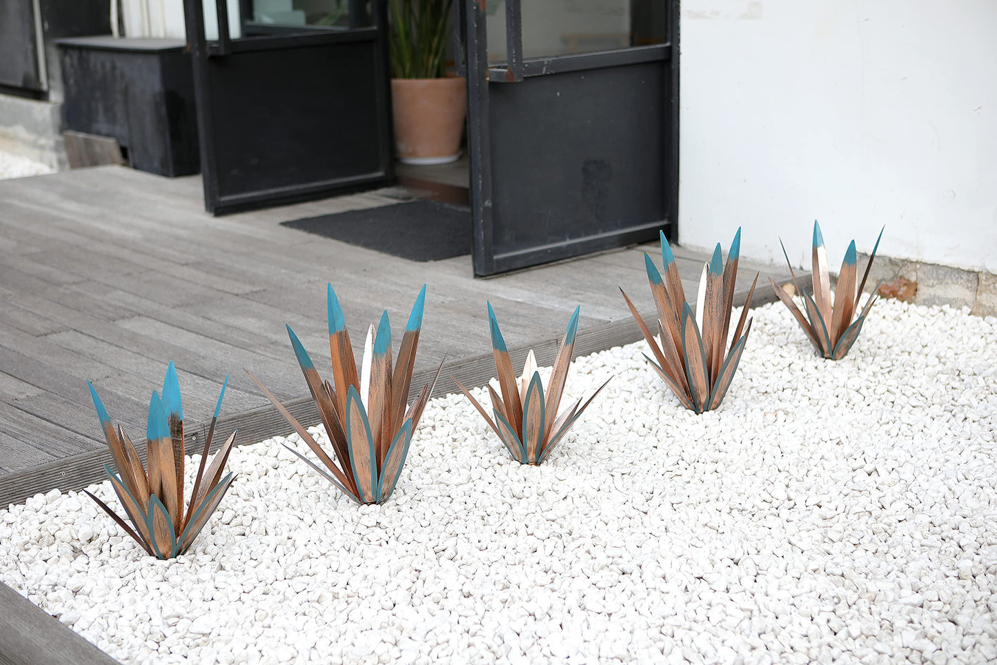 Homight Metal Tequila Country Sculpture DIY Tequila Plant Home Decor Country Tequila Garden Ornament Indooutdoor Statuette Patio Lawn Patio Stake Decoration Gift to The Garden