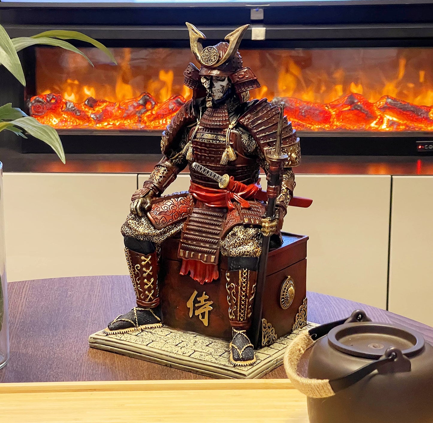LOOYAR Medieval Samurai Undead Warrior Resin Statue (Red Gold)