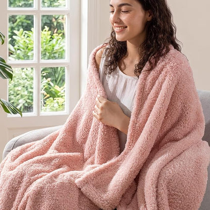 Exclusivo Mezcla Fleece Twin Size Bed Blanket, Ultra Soft, Lightweight and Fuzzy Dusty Pink Blanket for Women, Home Decor, 60x80 Inches
