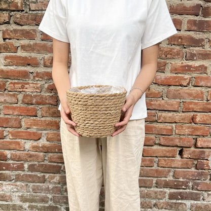 Small Basket Planter 7.1" x 5.9" Seagrass Containers, Hand Woven Wicker Cover Storage, Stylish Plastic Liners Straw Flower Jute Pots for Outdoor Indoor Use Mums Front Porch Room Decoration