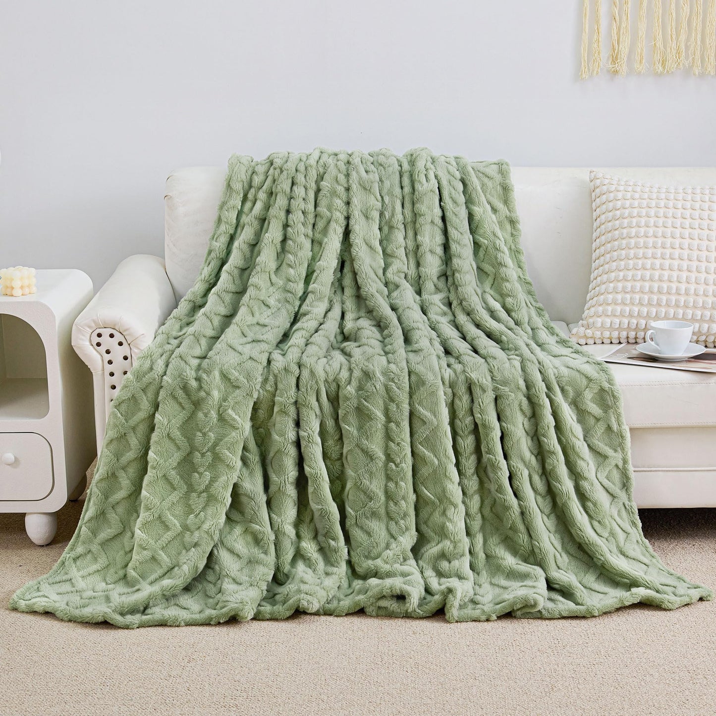 Aganear Flannel Throw Blanket - Cozy Soft Lightweight Fuzzy Blanket for Women Portable Throw Blankets for Couch, Warm Present for Birthday, Christmas, Halloween, Housewarming(50"x60", Sage Green)