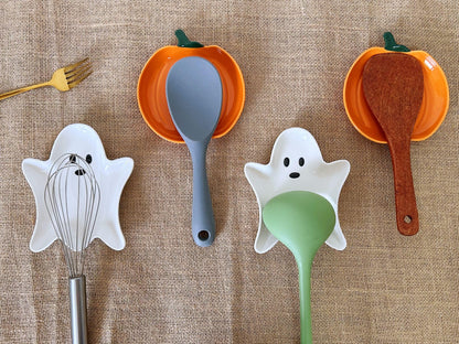 Ceramic Spoon Rest for Stove Top, Halloween Ghost Cute Spoon Rest for Kitchen Counter, Cooking Spoon Holder for Kitchen Counter, Utensil Rest Spatula Rest Ladle Holder Tong Rest (White)