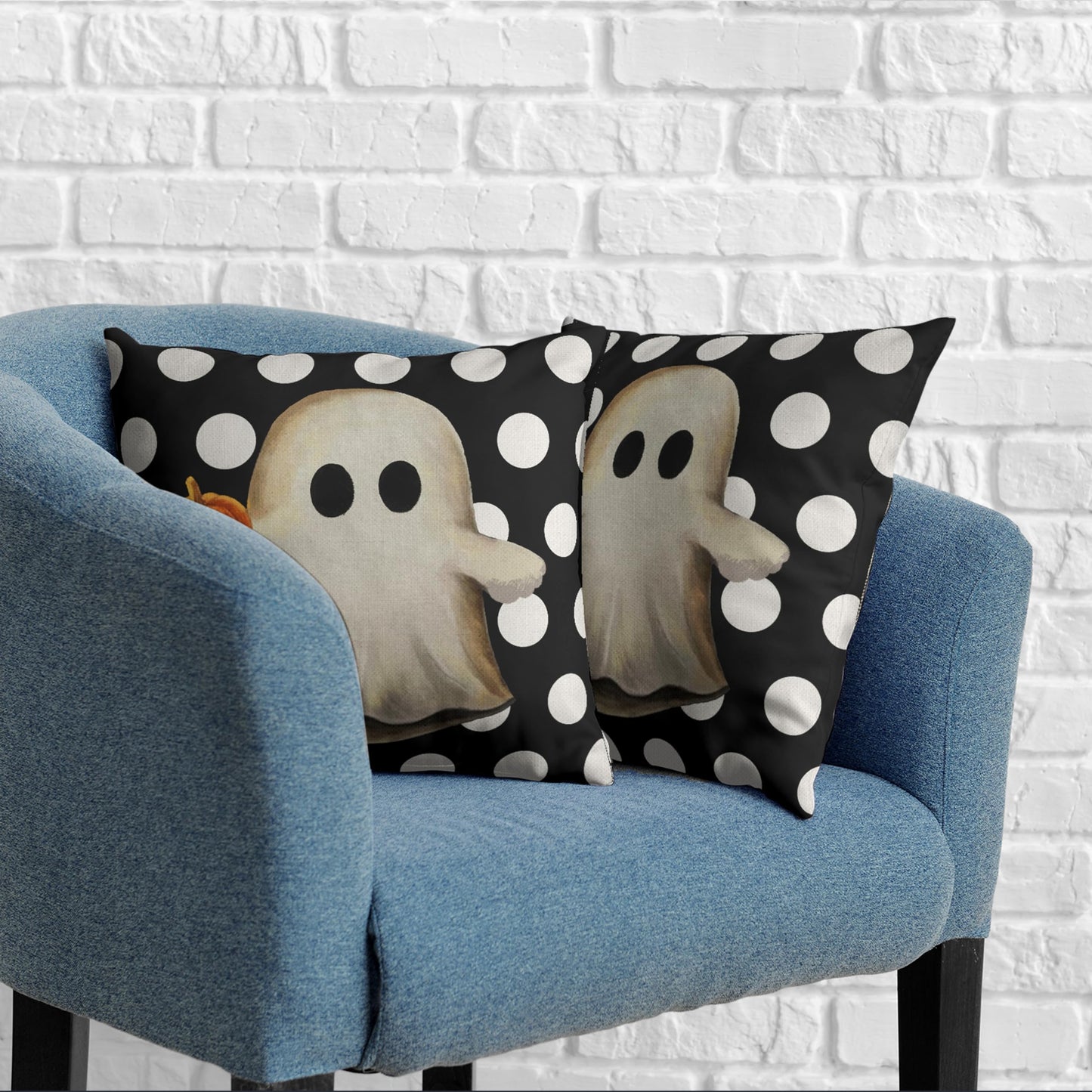 Kwlegh Ghost Pillow Covers Halloween Decorative Pillow Covers 18x18 Set of 2 Gus Ghost and Pumpkin Pillow Case White Polka Dot Spooky Throw Pillow Covers for Home Sofa Outdoor Decoration