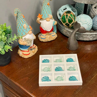 Coastal Shell and Sea Turtle Decorative Sculpture – 7" White Wood Tic Tac Toe Table Accent with Resin Pieces, Beach House Nautical Coffee Table Centerpiece, Ocean Home Decor, Adult Display Art