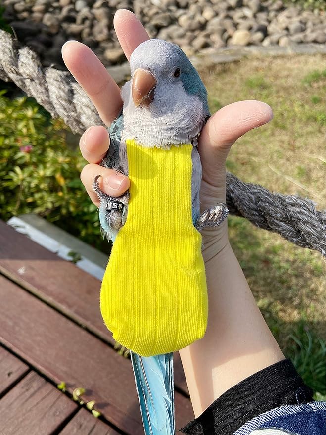Parrot Bird Diapers, Birds Flight Suit, Parrot Clothes, Pet Animal Costumes, Bird Clothes, Cockatiel Bird Diaper, Pet Bird Diapers, Parrot Flight Suit, Bird Parrot Clothes (Yellow, 2XL)