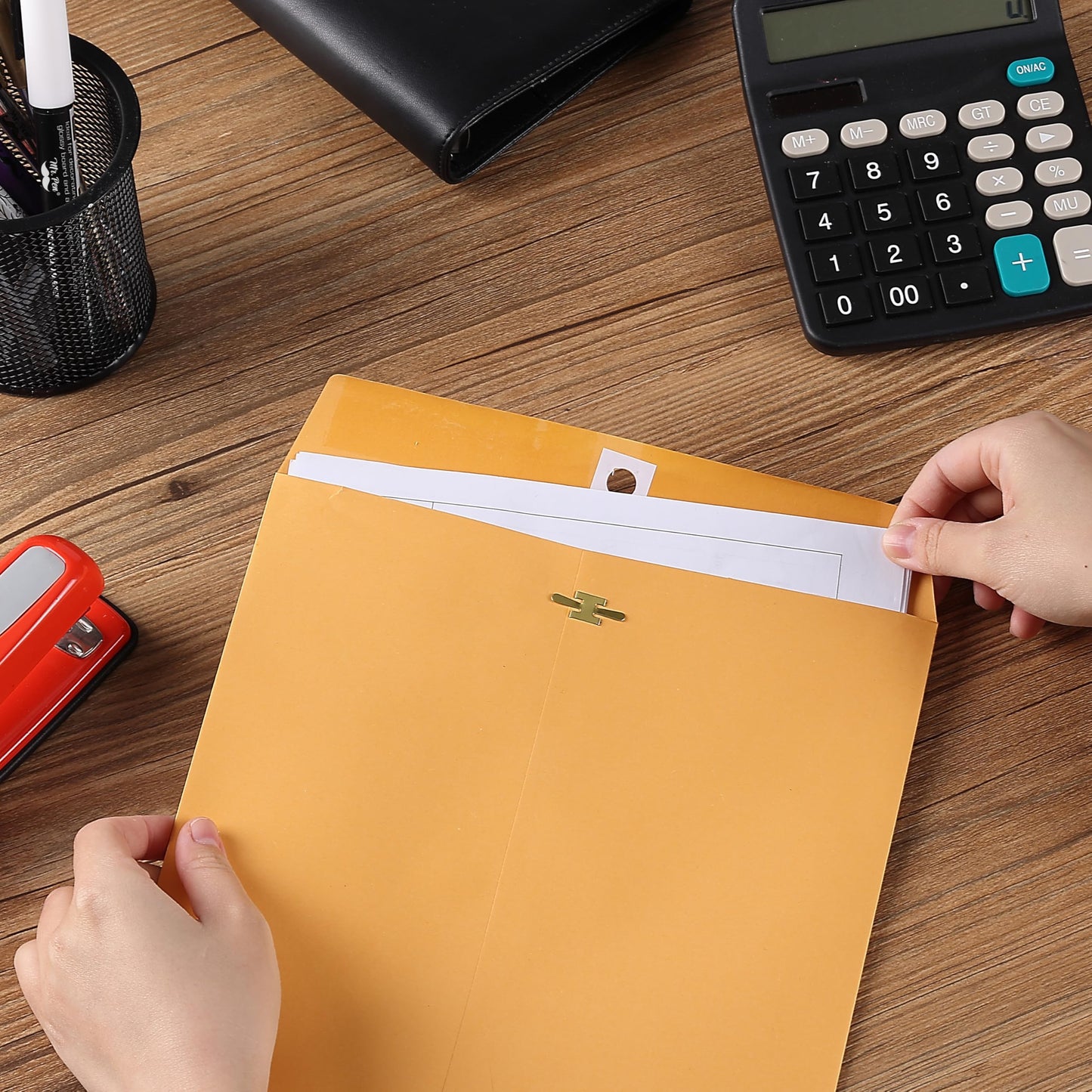 Mr. Pen- Clasp Envelopes, 18 Pack, 9x12 Inches, Brown Kraft, Mailing Envelope with Gummed Flaps for Filing, Storing, Mailing Documents, Office Supplies and Organizing