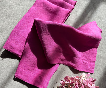 Linen Cocktail Napkins 12 x 12, 100% Pure Linen Napkins, Set of 4, Pink Table Napkins, Farmhouse Orchid Cloth Napkins, Weddings, Pink Napkin and Everyday Use, Halloween, Thanksgiving