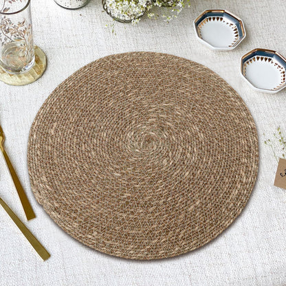 Hausattire Round Woven Placemats Set of 4 - Natural, Seagrass Heat Resistant Table Mats for Wedding, Restaurants, Party | Rattan Boho Easy Clean Circle Spring Easter Placemat for Kitchen - 14 Inches