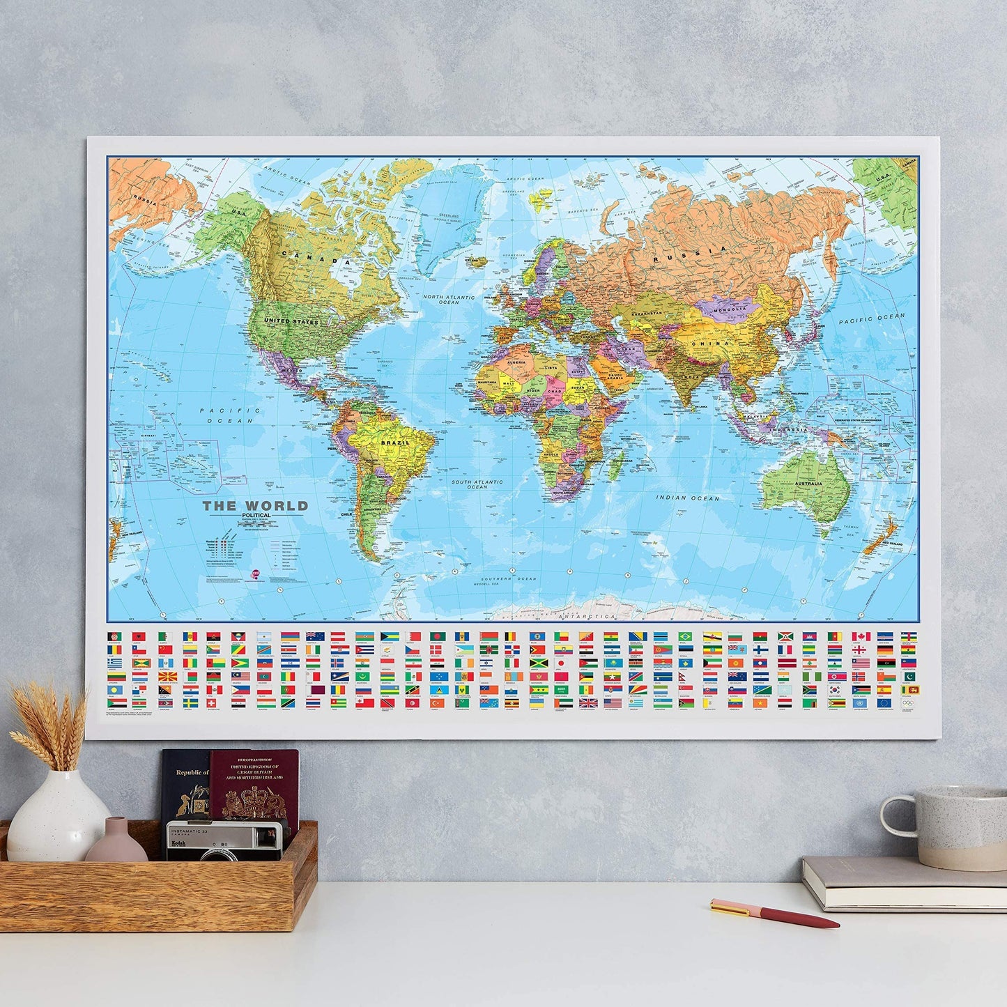 Giant World MegaMap, Large Wall Map (World Map with Flags - 23 x 33cm)